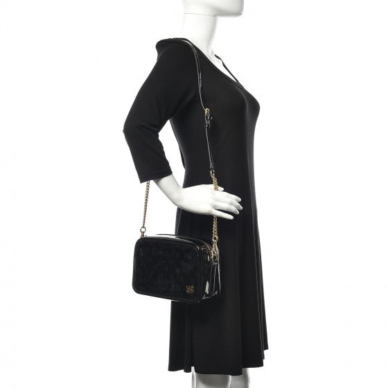 FENDI Black Patent Leather Karligraphy Crossbody Bag