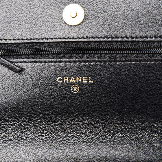 CHANEL Black Quilted 19 Wallet On A Chain Shoulder Bag